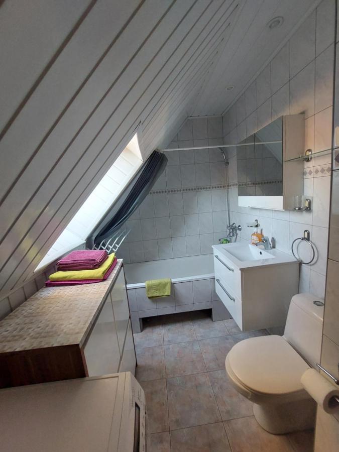 Nida Guesthouse At Loreta 部屋 写真