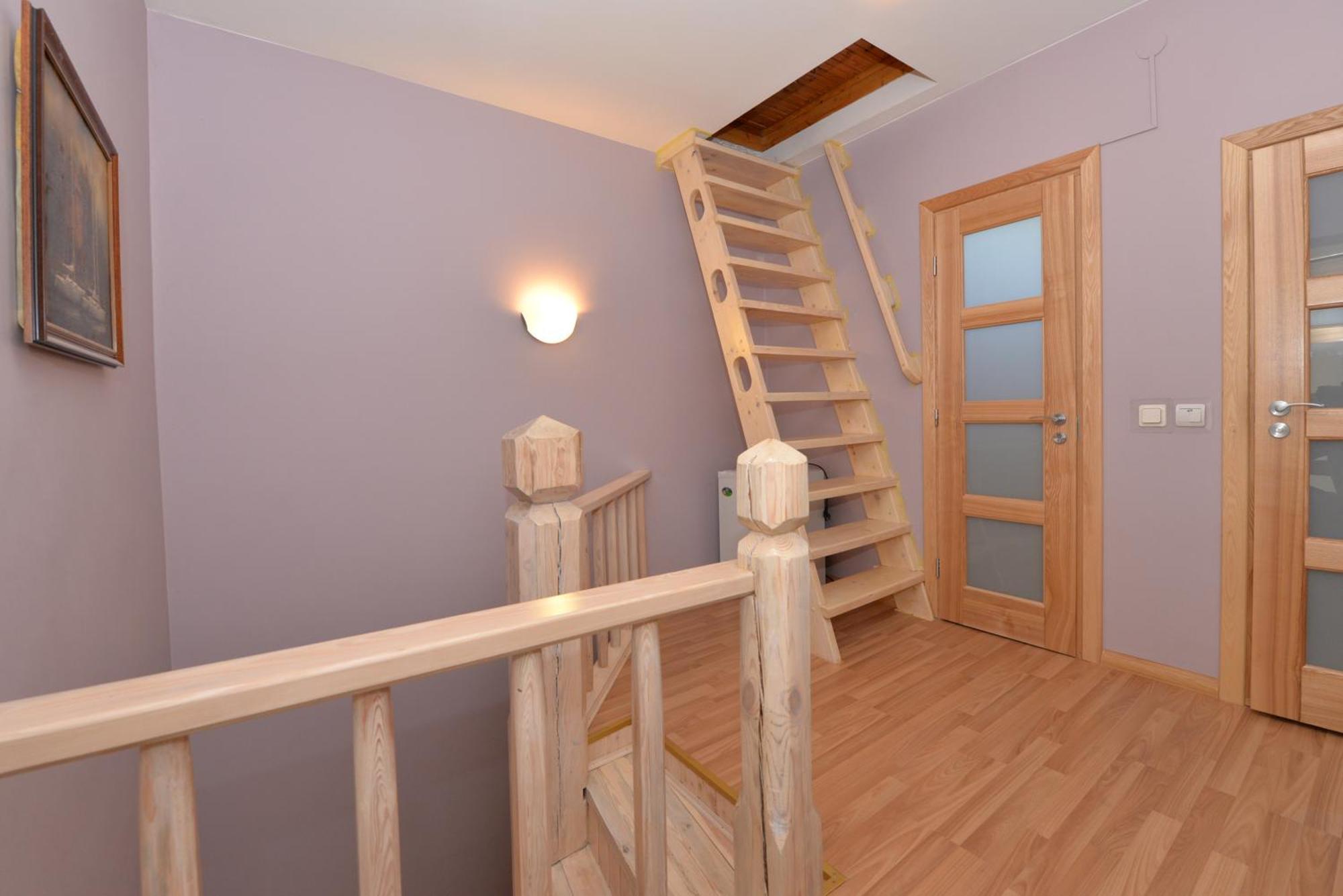 Nida Guesthouse At Loreta 部屋 写真